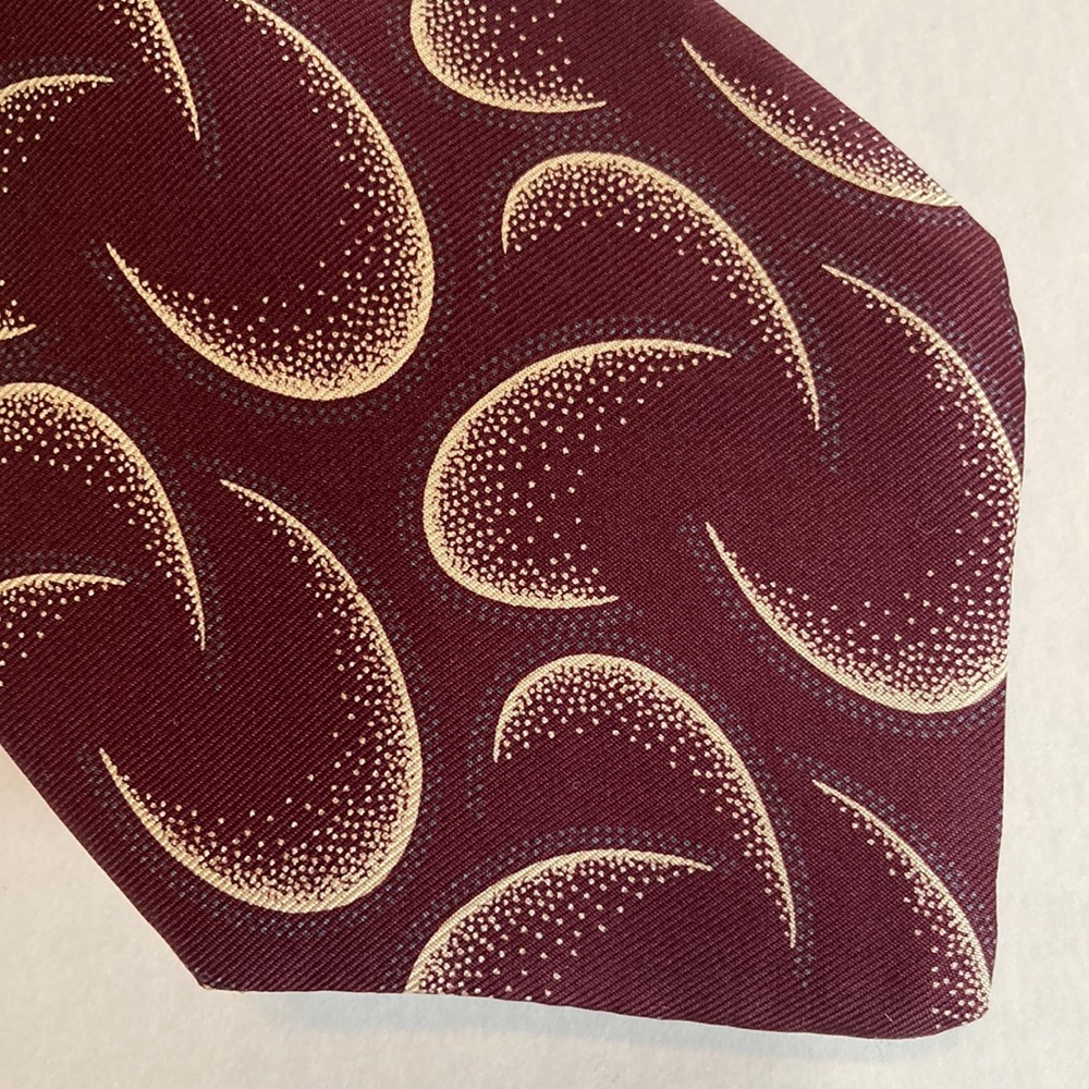 Vintage Halston III Burgundy & Cream Men’s Tie